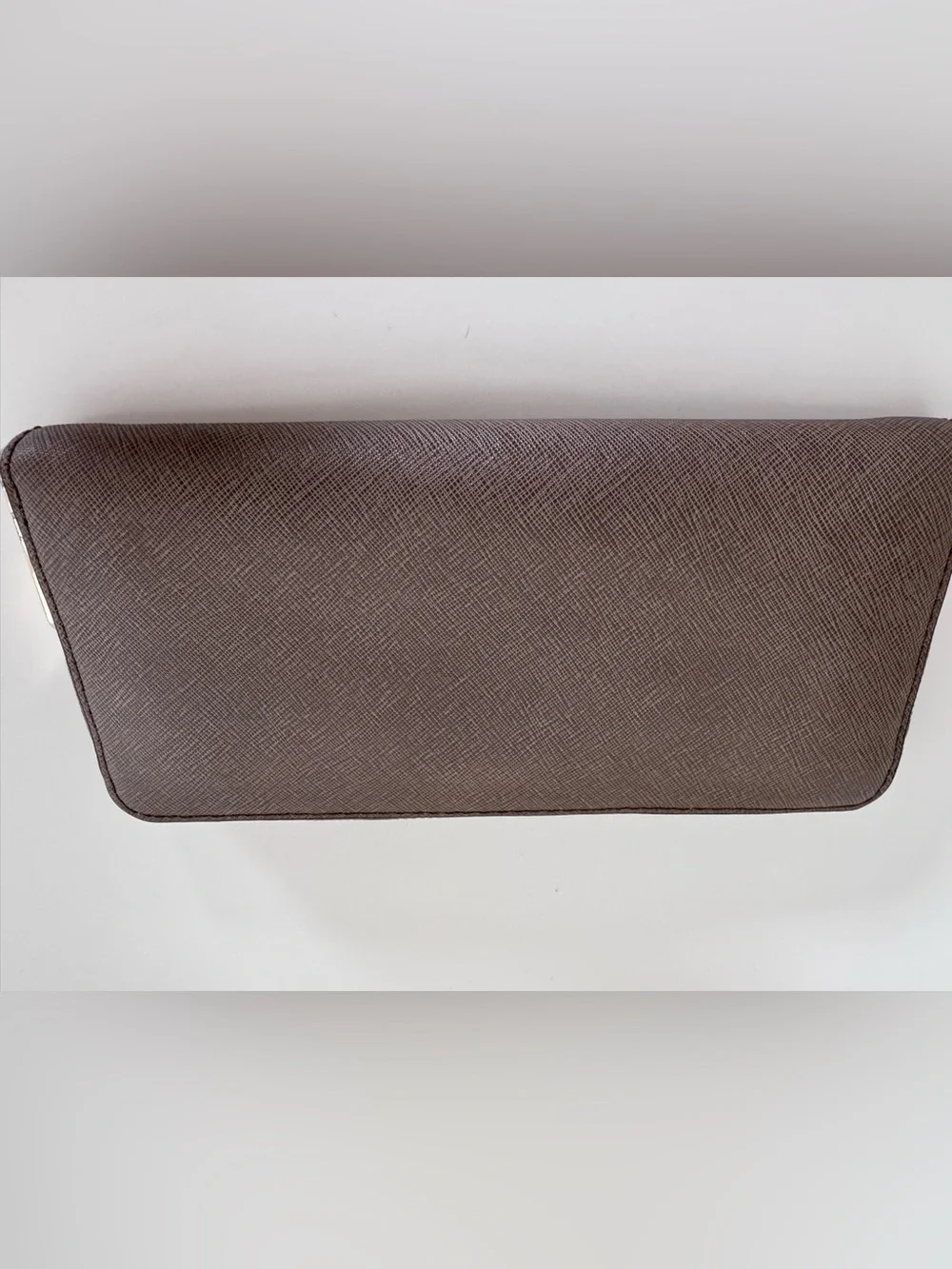 Michael Kors Jet Set Travel Saffiano Leather Zip Around Continental Wallet Taupe